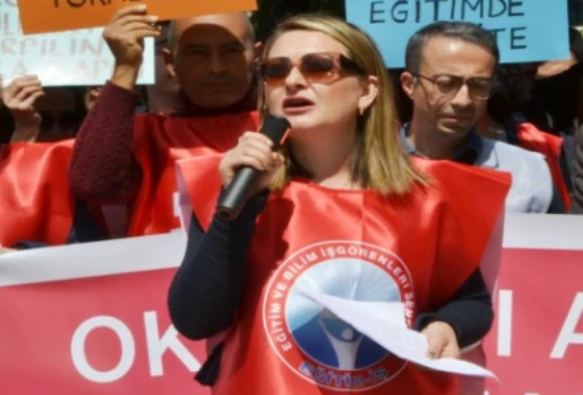 BAŞKAN LALE KALE  "ATATÜRK’ÜN GENÇLİĞİ KARANLIKTA BIRAKILAMAZ!