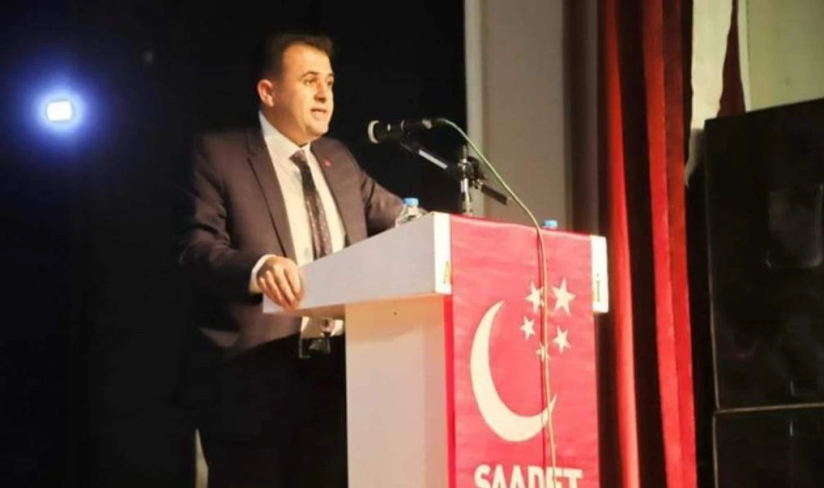 BAŞKAN ZEKAYİ YILMAZ   &ldquo;T&Uuml;RKİYE&rsquo;DE YALNIZ YAŞAYANLAR ARTIYOR  AİLEYİ G&Uuml;&Ccedil;LENDİRECEK POLİTİKALARA İHTİYA&Ccedil; VAR&rdquo;