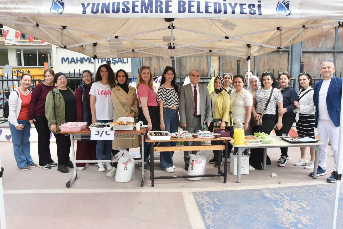 Halil Yurtseven İlkokulu&rsquo;nda Okul Aile Birliği &Ouml;nc&uuml;l&uuml;ğ&uuml;nde Kermes D&uuml;zenlendi