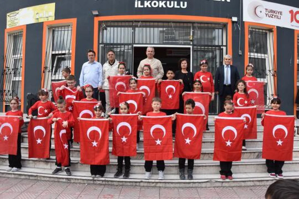 Halilyurtseven İlkokulu&rsquo;nda İstiklal Marşı ve &Ccedil;anakkale Zaferi Anıldı