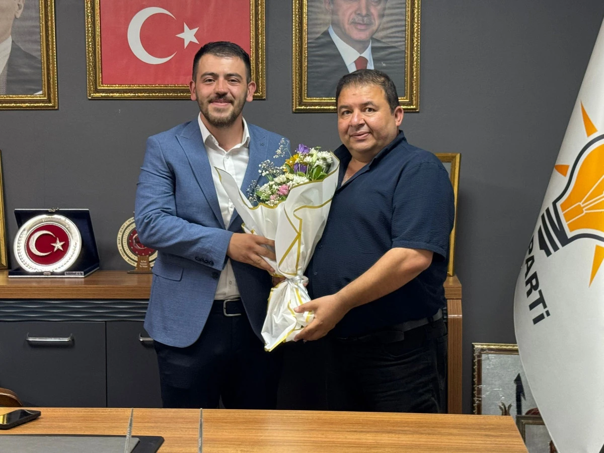 Manisa Balıkesirliler Derneği’nden AK Parti Yunusemre İlçe Başkanlığı’na Ziyaret