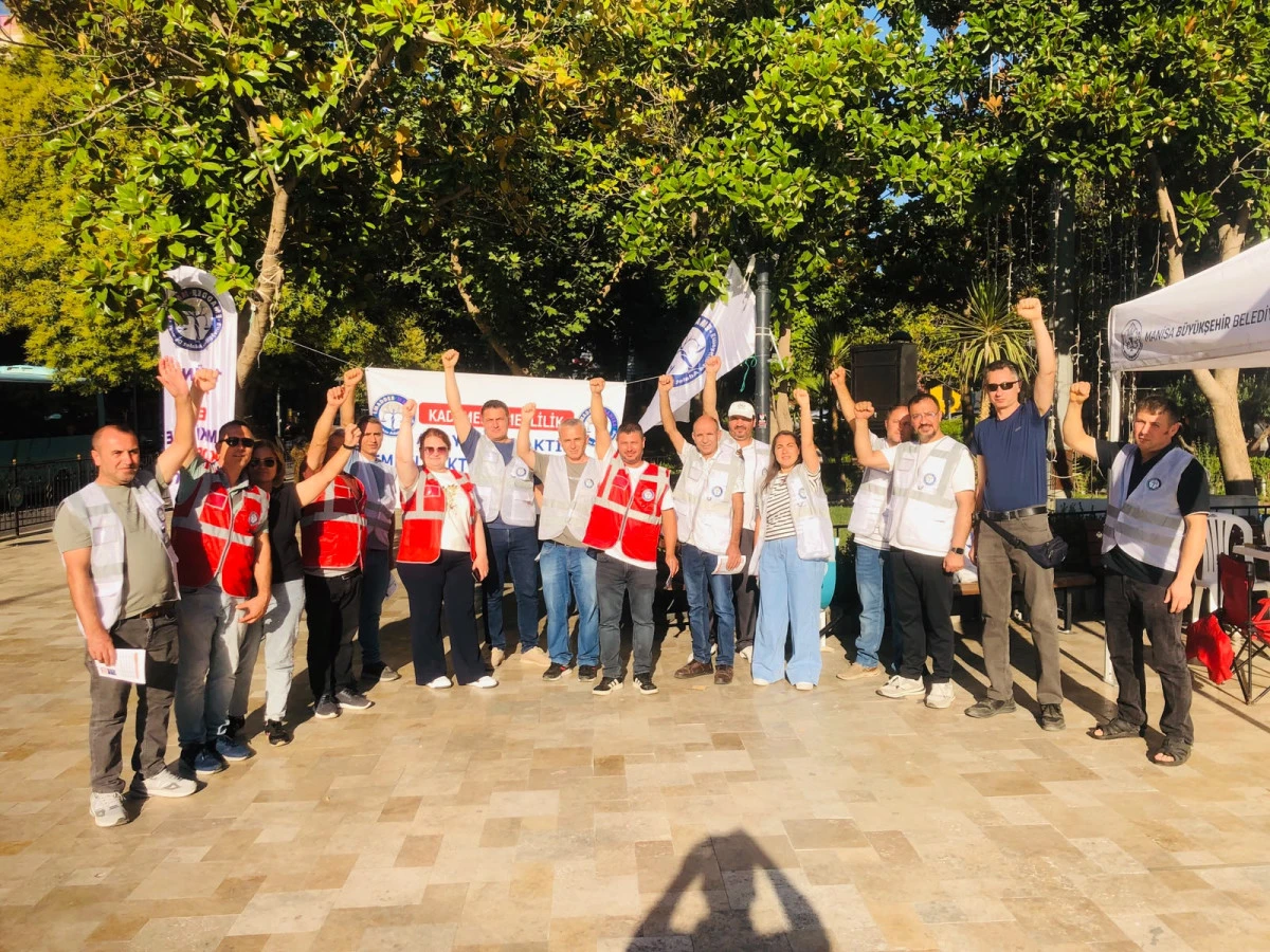 Manisa&rsquo;da EMAD-DER Standına B&uuml;y&uuml;k İlgi