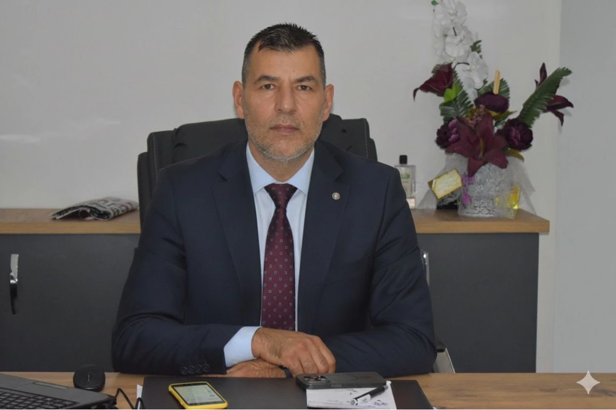 &Ouml;ĞRETMEN DEVLETİN HER ŞARTTA YANINDADIR, MİLLET İ&Ccedil;İN G&Ouml;REVE HAZIRDIR!