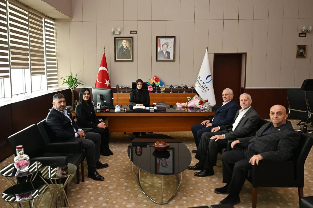 Şehit Aileleri ve Gaziler Derneği’nden MCBÜ Rektörü Prof. Dr. Rana Kibar’a Ziyaret