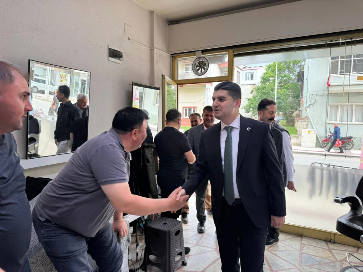 Yeniden Refah Partisi Sarıg&ouml;l&rsquo;de Vatandaşlarla Buluştu