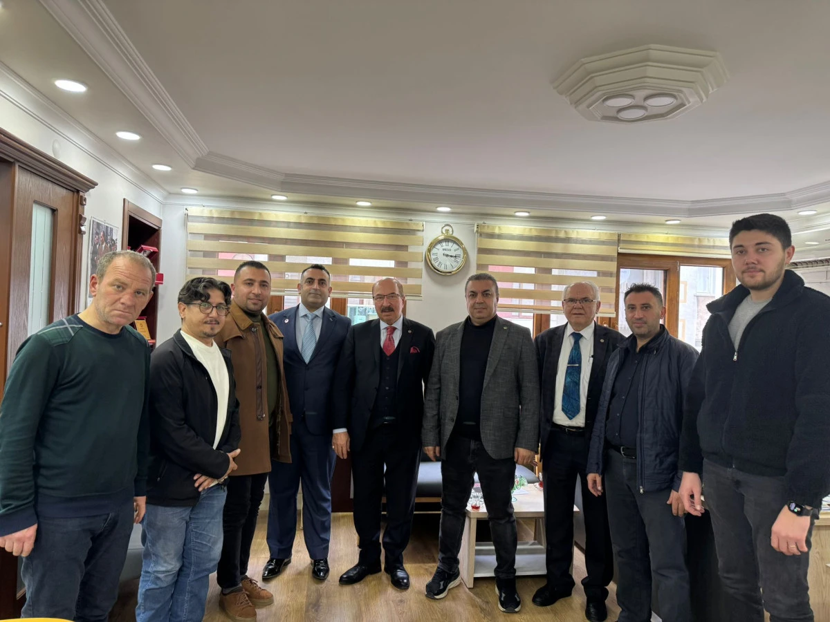 Yeniden Refah Partisi Şehzadeler Teşkilatından  Esnaf Odalarına Hayırlı Olsun Ziyareti